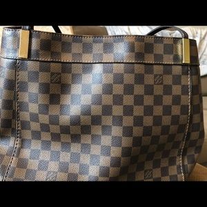 LV Purse